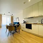Apartmán S&s Chlebova Z Widokiem Na Rzeke Motlawe, Stare