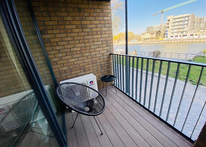 S&s Chlebova Z Widokiem Na Rzeke Motlawe, Stare Apartmán *