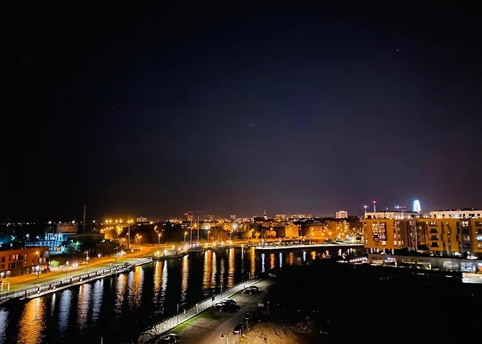 Apartmán S&s Chlebova Z Widokiem Na Rzeke Motlawe, Stare