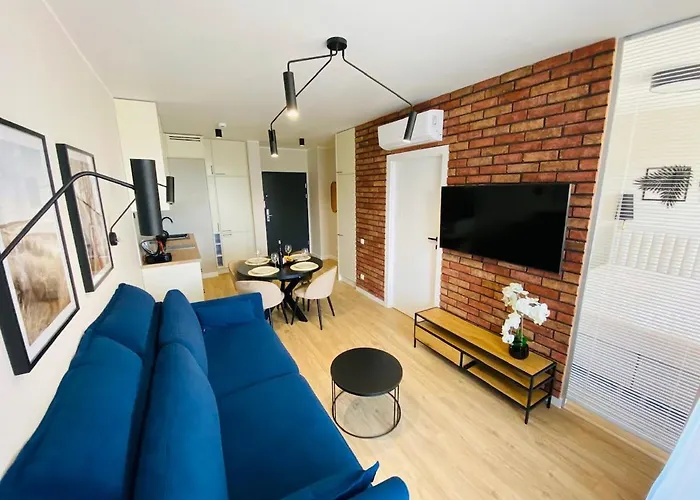 S&s Chlebova Z Widokiem Na Rzeke Motlawe, Stare * Gdaňsk