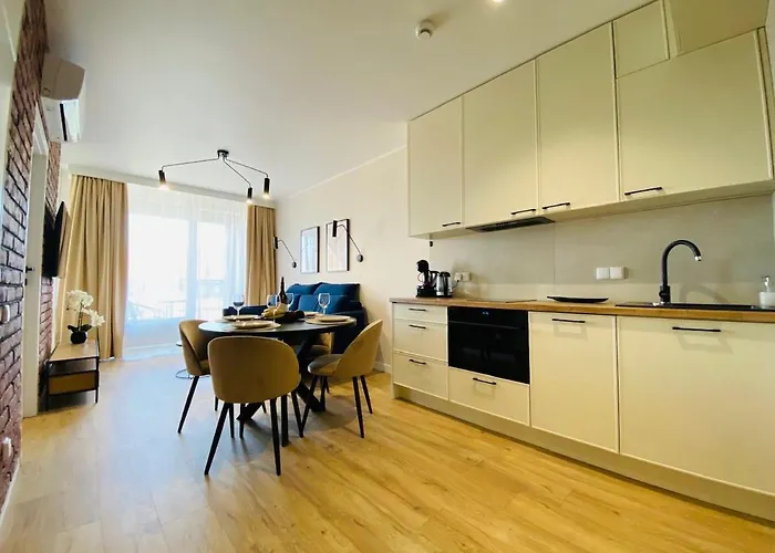 Apartmán S&s Chlebova Z Widokiem Na Rzeke Motlawe, Stare